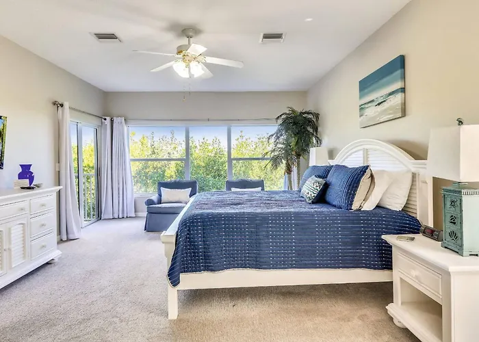 Mariners Pointe Spacious