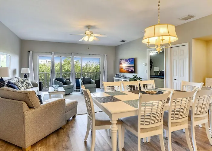 Mariners Pointe Spacious