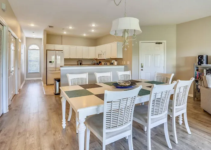 Apartment Mariners Pointe Spacious